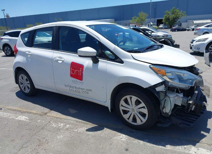 2017 Nissan Versa NOTE SV (VIN 3N1CE2CP3HL379144) main photo