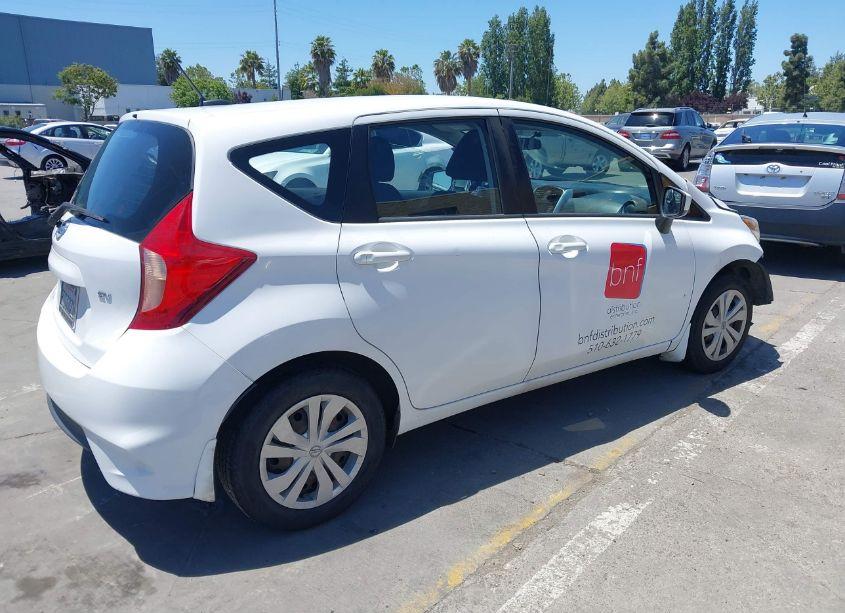 Photo 4 of 2017 Nissan Versa NOTE SV (VIN 3N1CE2CP3HL379144)