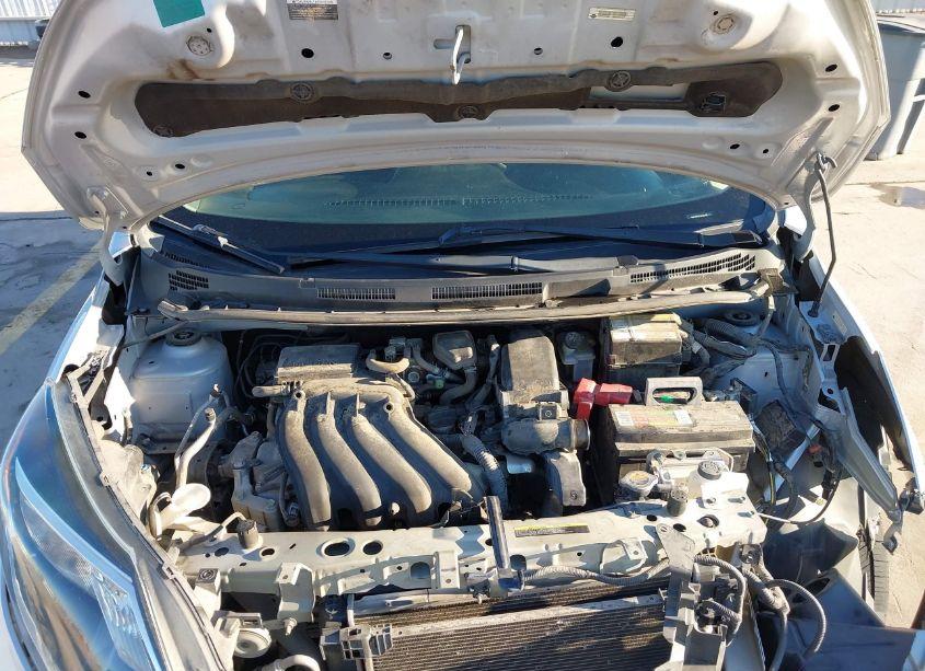 Photo 10 of 2018 Nissan Versa NOTE SV (VIN 3N1CE2CP3JL364990)