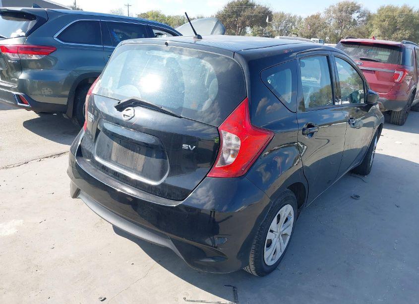 Photo 4 of 2019 Nissan Versa NOTE SV (VIN 3N1CE2CP3KL357443)