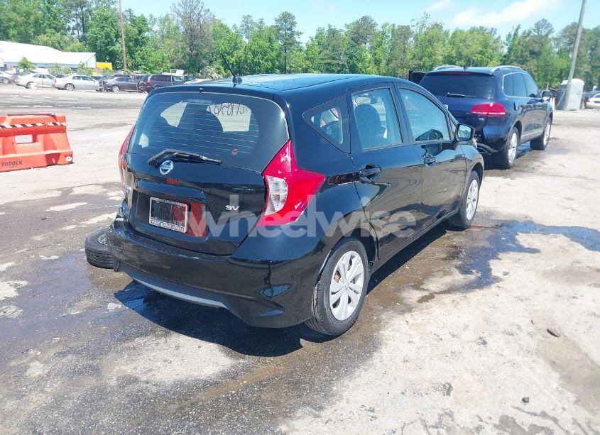 Photo 4 of 2019 Nissan Versa NOTE SV (VIN 3N1CE2CP3KL362898)