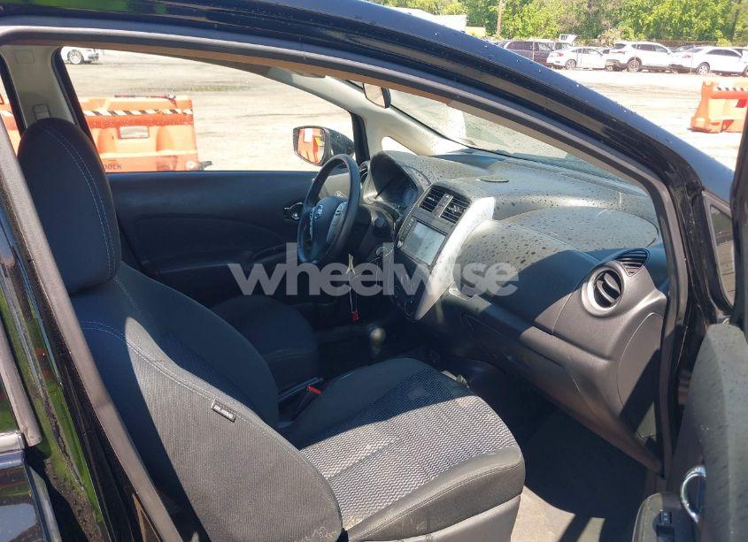 Photo 5 of 2019 Nissan Versa NOTE SV (VIN 3N1CE2CP3KL362898)