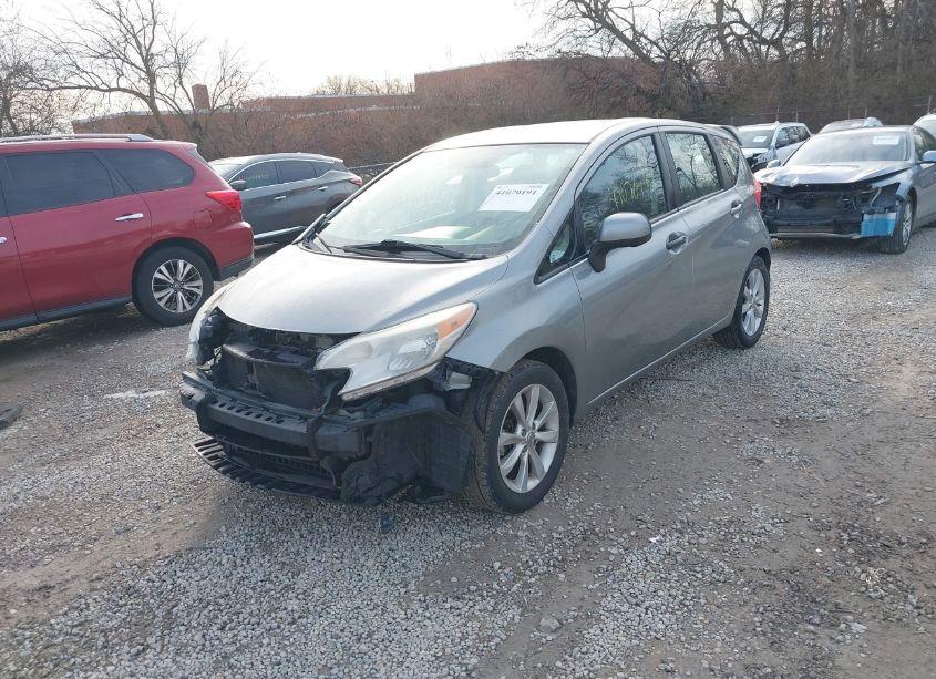 Photo 2 of 2014 Nissan Versa NOTE SV (VIN 3N1CE2CP4EL389256)
