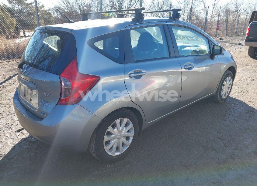 Photo 4 of 2015 Nissan Versa NOTE S (SR)/S PLUS/SL/SR/SV (VIN 3N1CE2CP4FL371552)