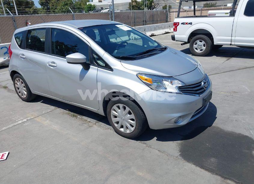 2015 Nissan Versa NOTE S (SR)/S PLUS/SL/SR/SV (VIN 3N1CE2CP4FL409975) main photo