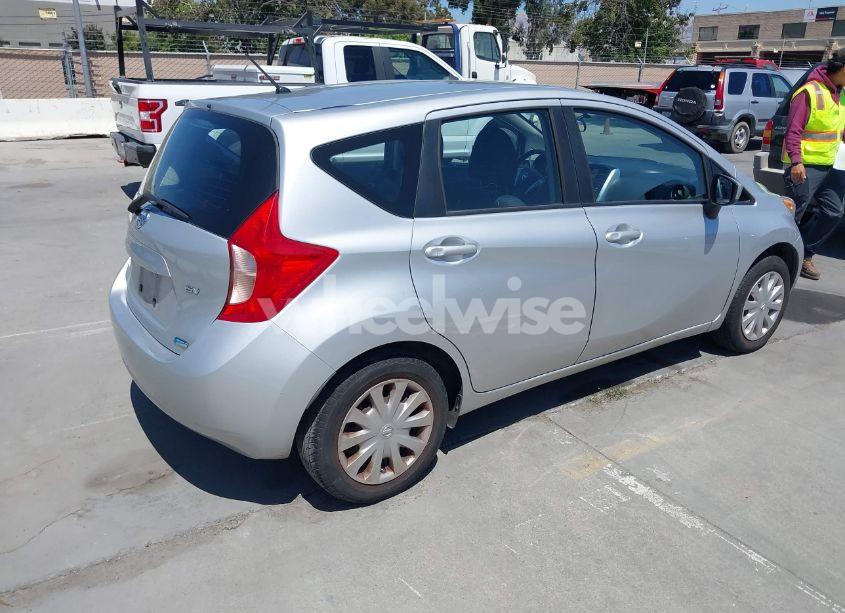 Photo 4 of 2015 Nissan Versa NOTE S (SR)/S PLUS/SL/SR/SV (VIN 3N1CE2CP4FL409975)