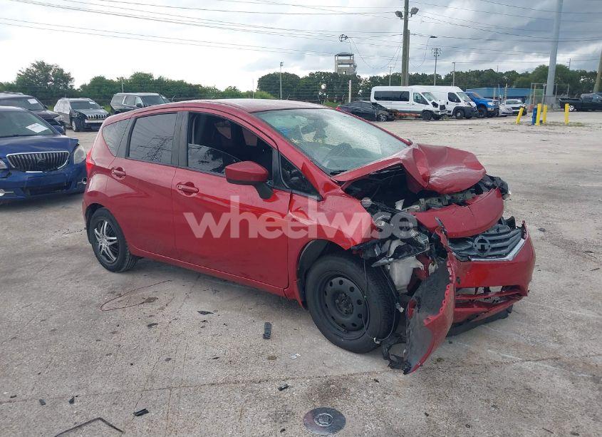 2015 Nissan Versa NOTE S PLUS (VIN 3N1CE2CP4FL442720) main photo