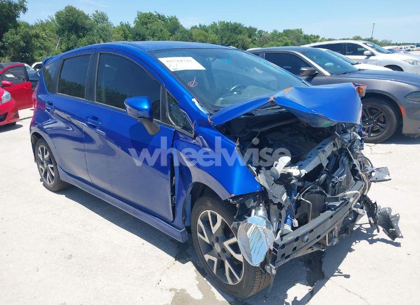 2015 Nissan Versa NOTE SR (VIN 3N1CE2CP4FL444791) main photo