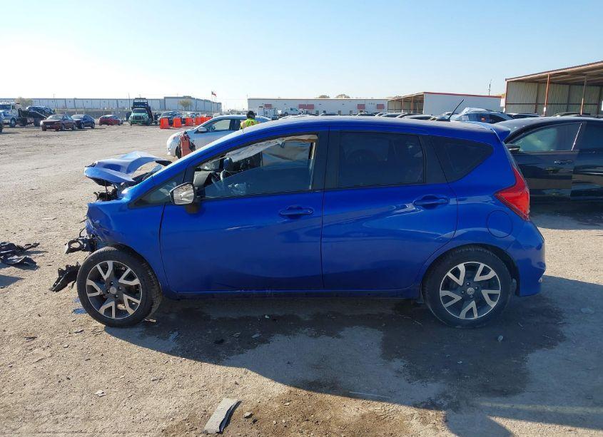 Photo 15 of 2015 Nissan Versa NOTE SR (VIN 3N1CE2CP4FL444791)
