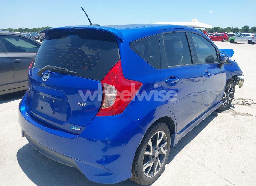 Photo 4 of 2015 Nissan Versa NOTE SR (VIN 3N1CE2CP4FL444791)