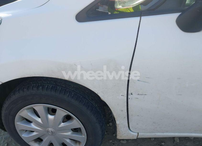 Photo 12 of 2016 Nissan Versa NOTE S (SR)/S PLUS/SL/SR/SV (VIN 3N1CE2CP4GL369138)