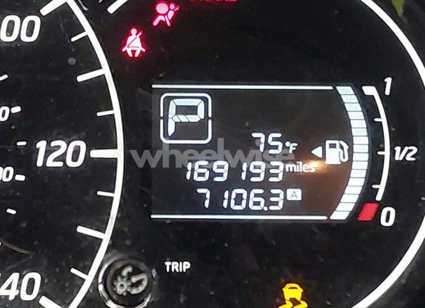 Photo 15 of 2016 Nissan Versa NOTE S (SR)/S PLUS/SL/SR/SV (VIN 3N1CE2CP4GL375425)