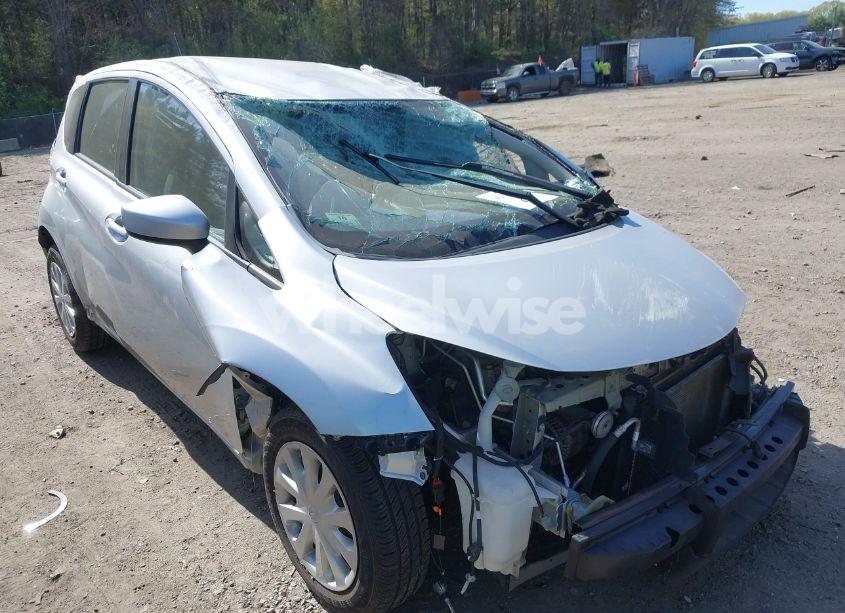 2016 Nissan Versa NOTE S (SR)/S PLUS/SL/SR/SV (VIN 3N1CE2CP4GL391771) main photo