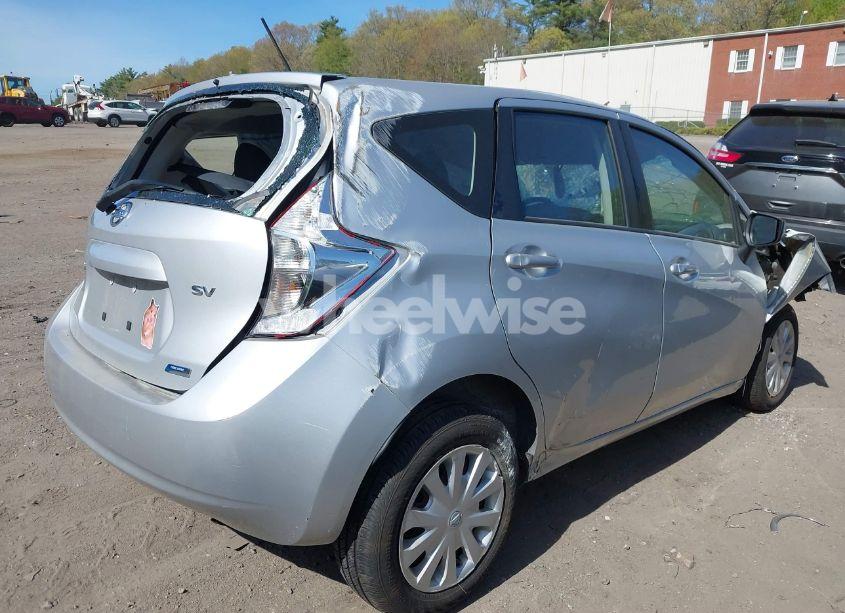 Photo 4 of 2016 Nissan Versa NOTE S (SR)/S PLUS/SL/SR/SV (VIN 3N1CE2CP4GL391771)