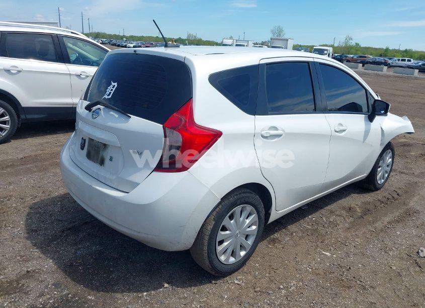 Photo 4 of 2016 Nissan Versa NOTE SV (VIN 3N1CE2CP4GL407936)