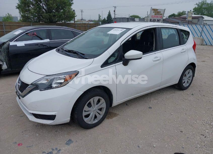 Photo 2 of 2018 Nissan Versa NOTE SV (VIN 3N1CE2CP4JL355280)