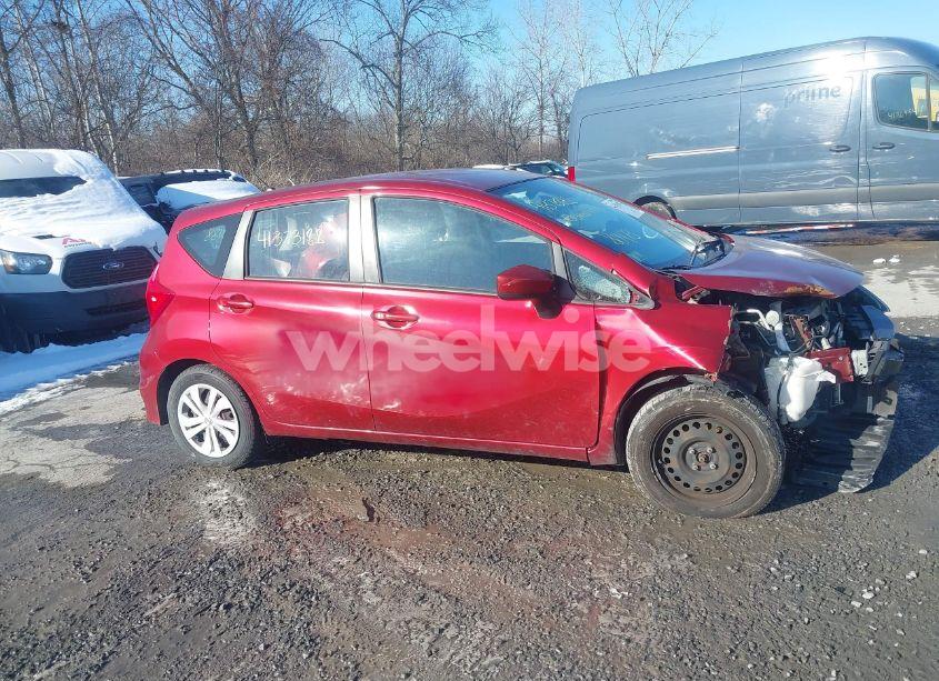 Photo 14 of 2018 Nissan Versa NOTE S (VIN 3N1CE2CP4JL365744)