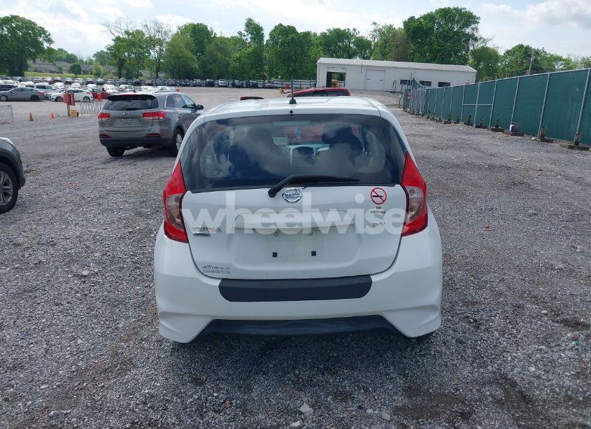 Photo 16 of 2019 Nissan Versa NOTE SV (VIN 3N1CE2CP4KL366202)