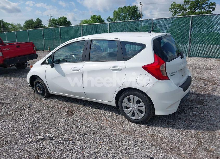 Photo 3 of 2019 Nissan Versa NOTE SV (VIN 3N1CE2CP4KL366202)