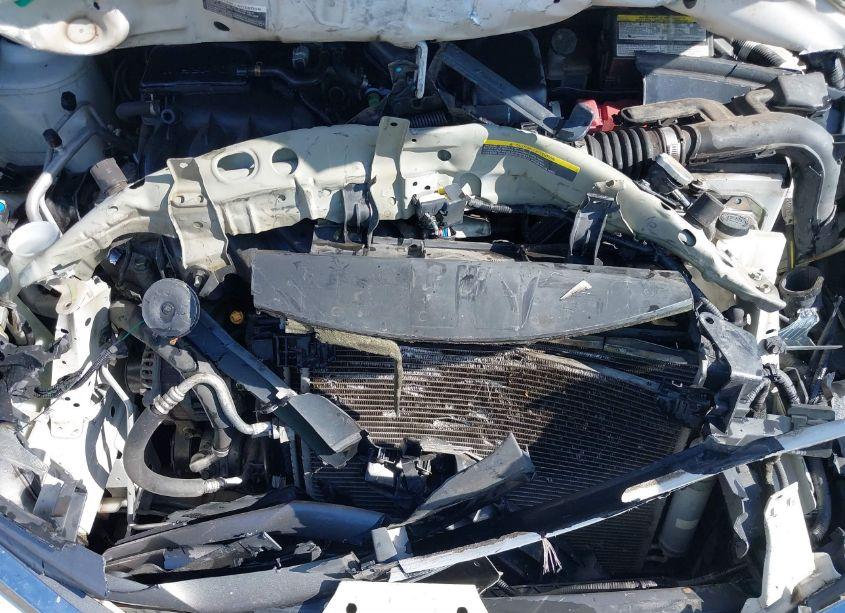 Photo 10 of 2014 Nissan Versa NOTE SV (VIN 3N1CE2CP5EL359862)