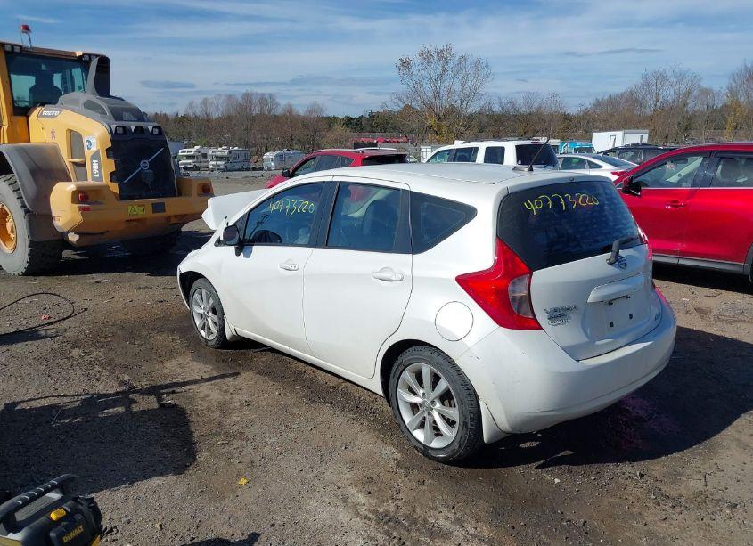 Photo 3 of 2014 Nissan Versa NOTE SV (VIN 3N1CE2CP5EL359862)