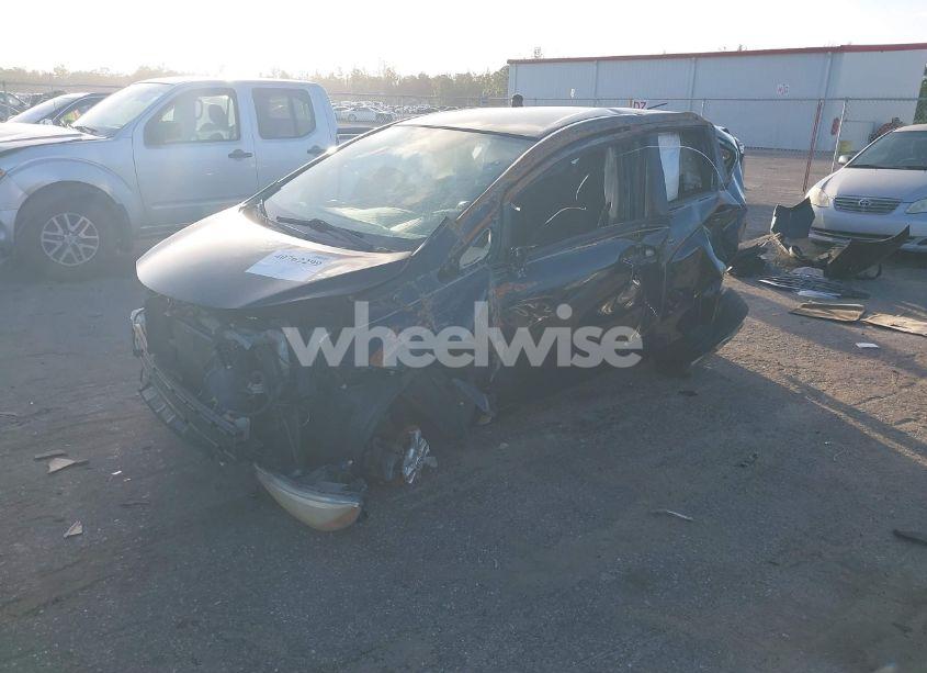 Photo 2 of 2014 Nissan Versa NOTE SV (VIN 3N1CE2CP5EL369839)