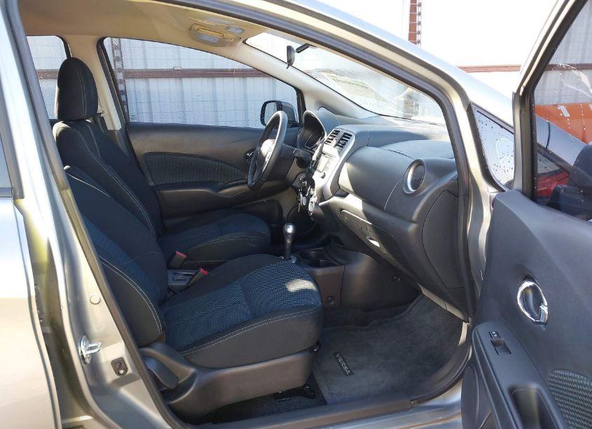 Photo 5 of 2014 Nissan Versa NOTE SV (VIN 3N1CE2CP5EL370537)