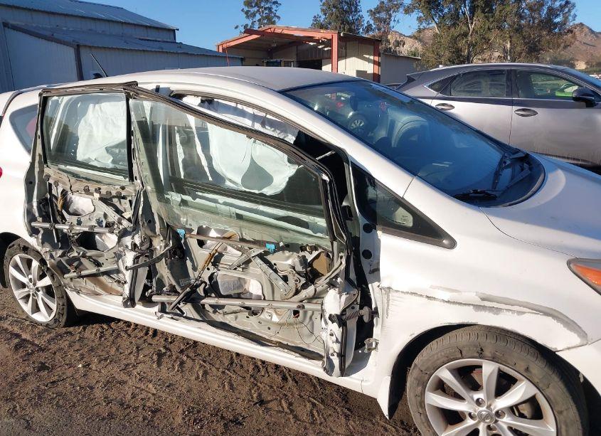 Photo 6 of 2014 Nissan Versa NOTE SV (VIN 3N1CE2CP5EL372191)