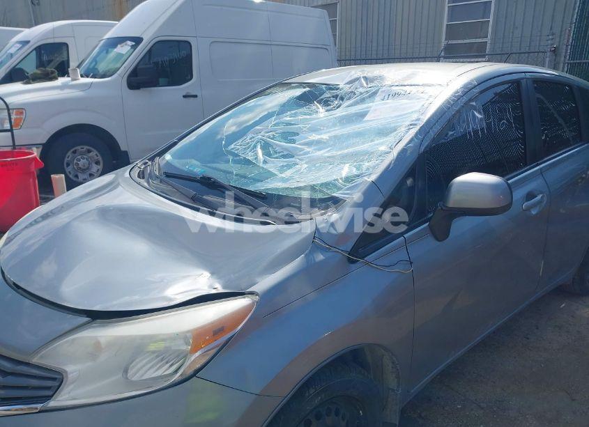 Photo 6 of 2014 Nissan Versa NOTE S PLUS (VIN 3N1CE2CP5EL392537)