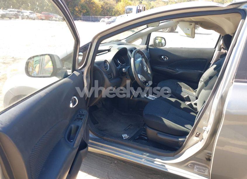 Photo 5 of 2014 Nissan Versa NOTE S (SR)/S PLUS/SV (VIN 3N1CE2CP5EL393820)
