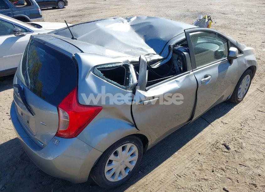 Photo 6 of 2014 Nissan Versa NOTE S (SR)/S PLUS/SV (VIN 3N1CE2CP5EL393820)