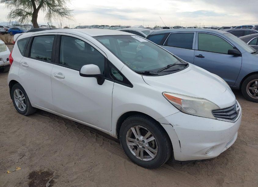 2014 Nissan Versa NOTE SV (VIN 3N1CE2CP5EL430218) main photo