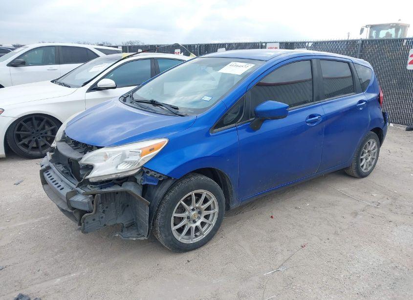 Photo 2 of 2015 Nissan Versa NOTE S (SR)/S PLUS/SL/SR/SV (VIN 3N1CE2CP5FL362441)