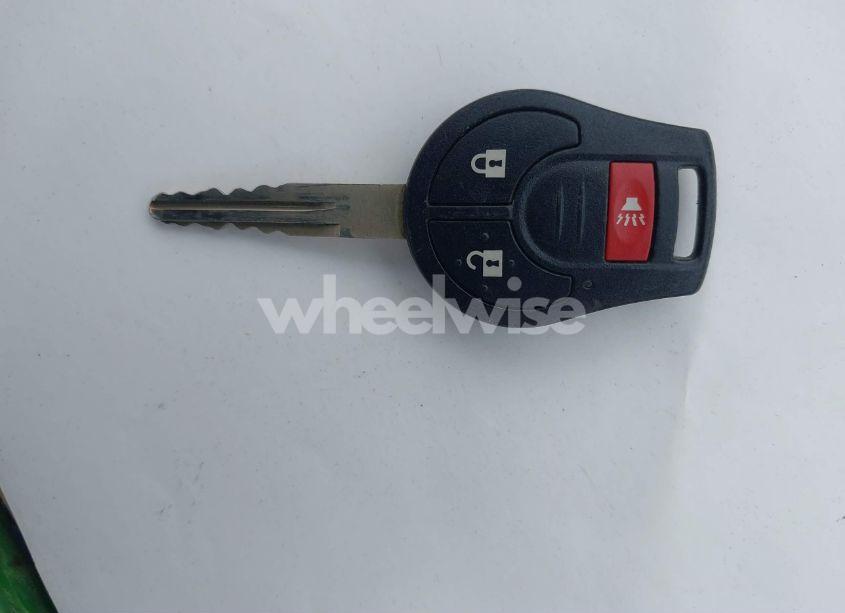 Photo 11 of 2015 Nissan Versa NOTE SV (VIN 3N1CE2CP5FL384844)