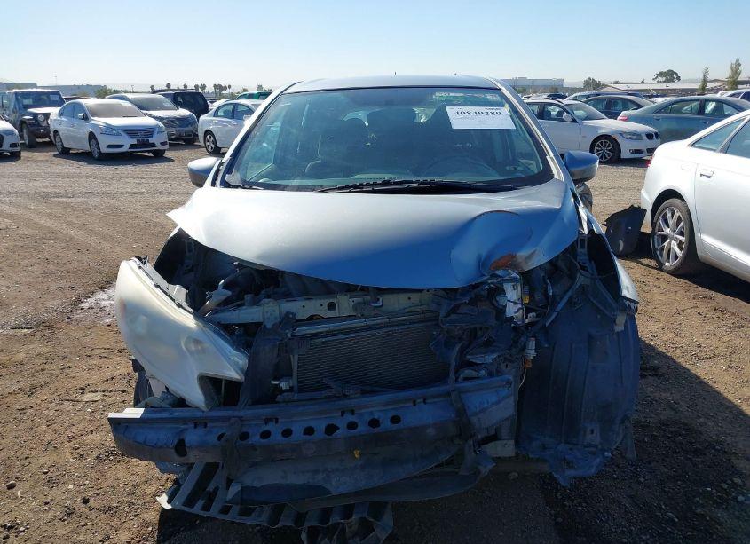 Photo 12 of 2015 Nissan Versa NOTE (VIN 3N1CE2CP5FL416868)