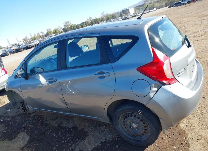 Photo 14 of 2015 Nissan Versa NOTE (VIN 3N1CE2CP5FL416868)