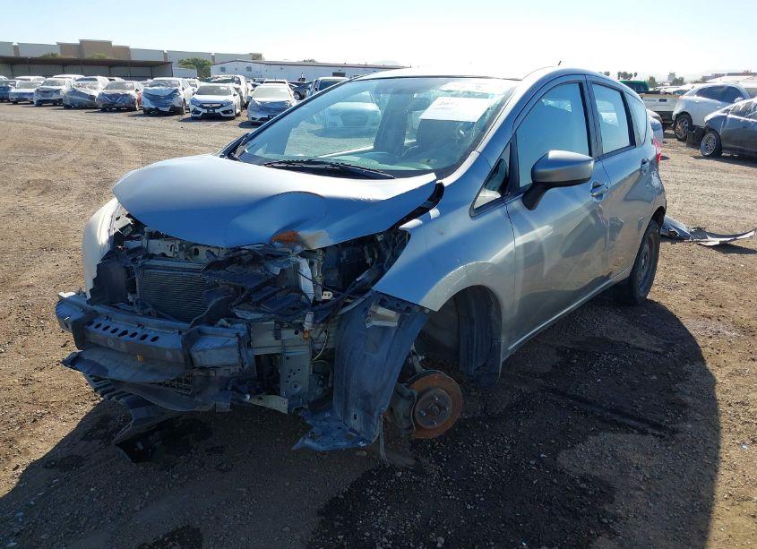 Photo 2 of 2015 Nissan Versa NOTE (VIN 3N1CE2CP5FL416868)