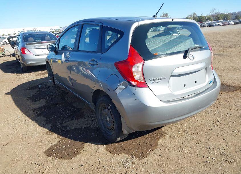 Photo 3 of 2015 Nissan Versa NOTE (VIN 3N1CE2CP5FL416868)