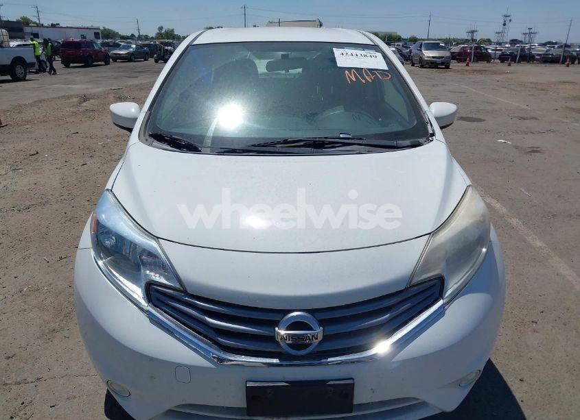 Photo 6 of 2015 Nissan Versa NOTE S (SR)/S PLUS/SL/SR/SV (VIN 3N1CE2CP5FL420077)