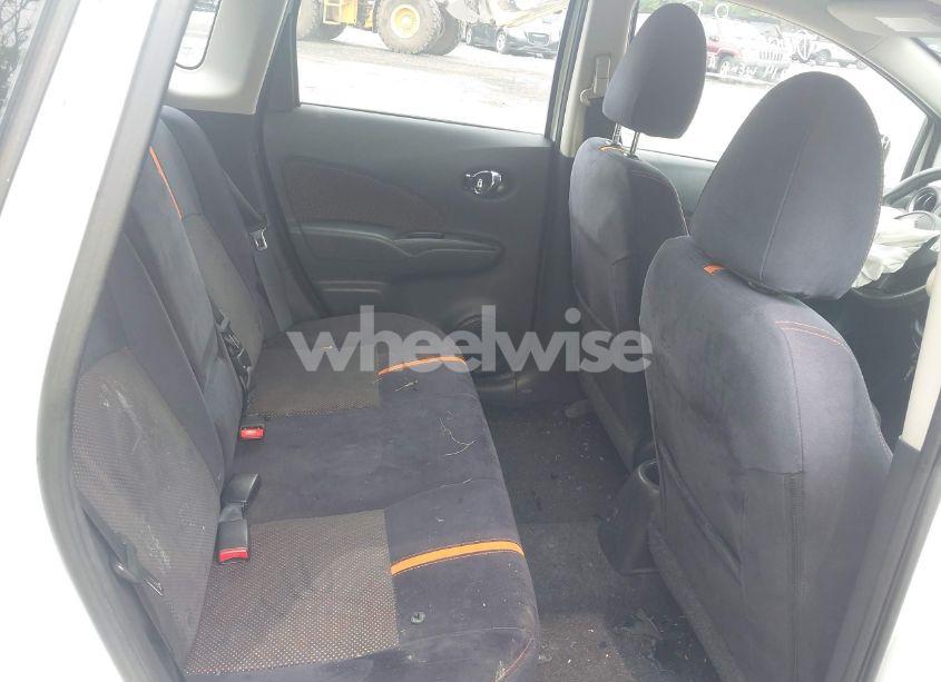 Photo 8 of 2015 Nissan Versa NOTE SR (VIN 3N1CE2CP5FL436554)