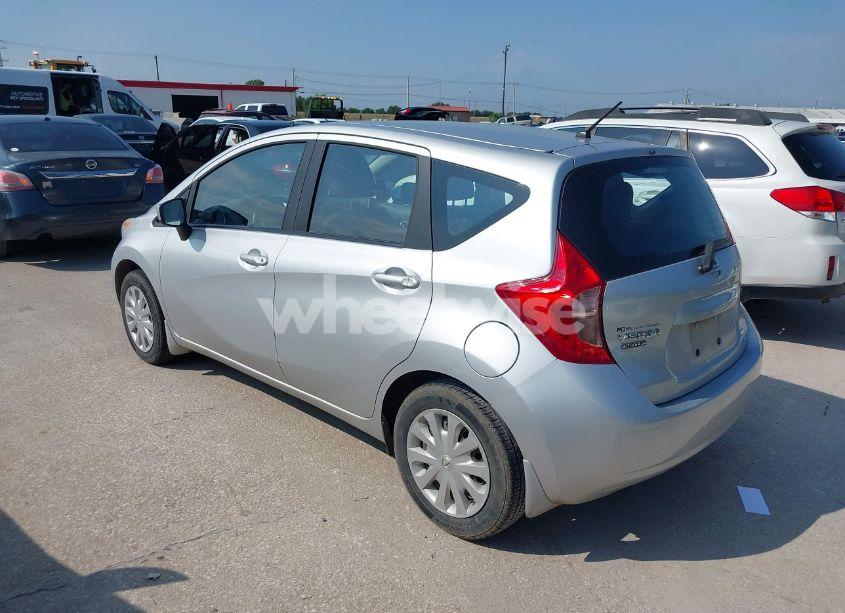 Photo 3 of 2015 Nissan Versa NOTE SV (VIN 3N1CE2CP5FL437977)