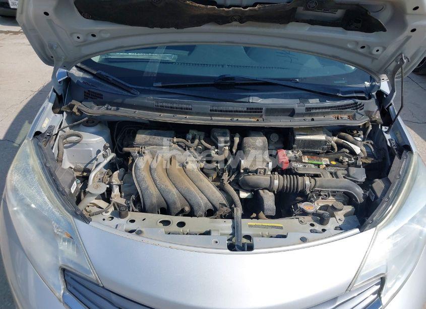 Photo 9 of 2015 Nissan Versa NOTE SV (VIN 3N1CE2CP5FL437977)