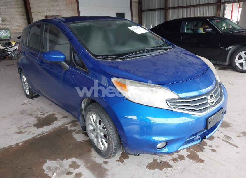 2015 Nissan Versa NOTE SV (VIN 3N1CE2CP5FL440510) main photo