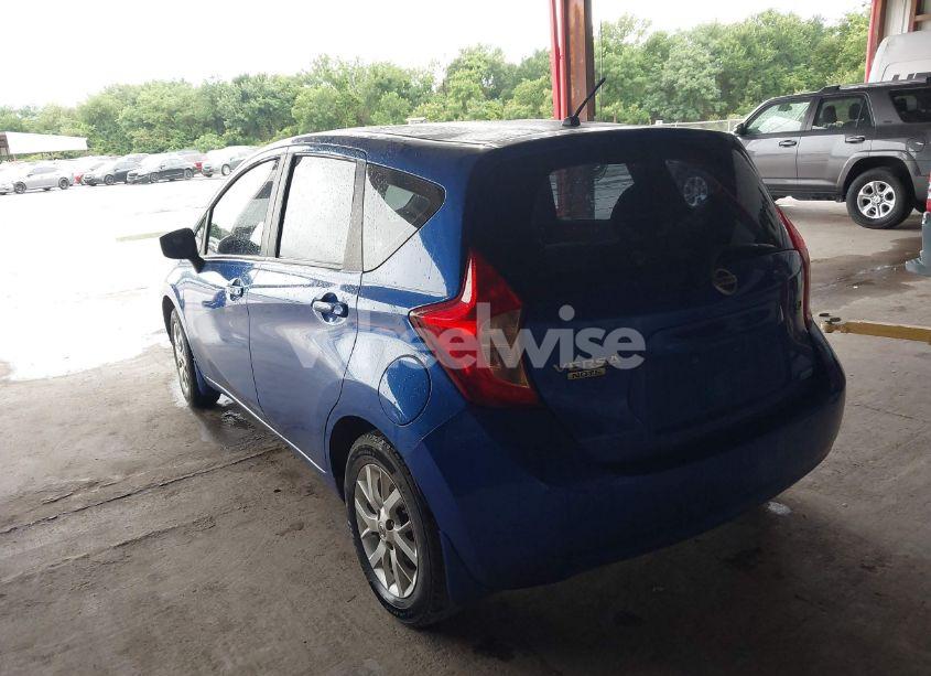 Photo 3 of 2015 Nissan Versa NOTE SV (VIN 3N1CE2CP5FL440510)
