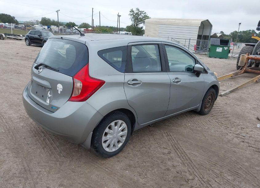 Photo 4 of 2015 Nissan Versa NOTE S PLUS (VIN 3N1CE2CP5FL448087)