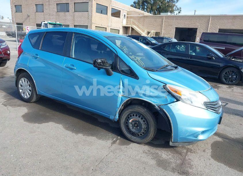 2015 Nissan Versa NOTE SV (VIN 3N1CE2CP5FL448638) main photo