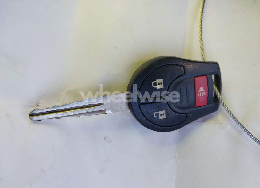 Photo 11 of 2015 Nissan Versa NOTE SV (VIN 3N1CE2CP5FL448638)