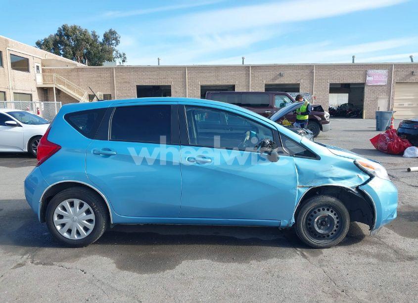 Photo 14 of 2015 Nissan Versa NOTE SV (VIN 3N1CE2CP5FL448638)