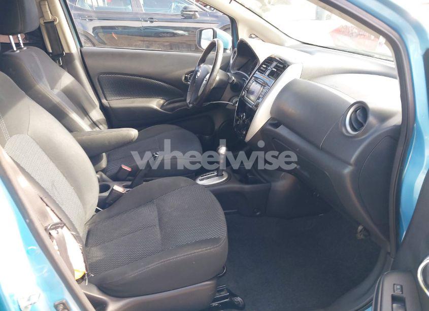Photo 5 of 2015 Nissan Versa NOTE SV (VIN 3N1CE2CP5FL448638)