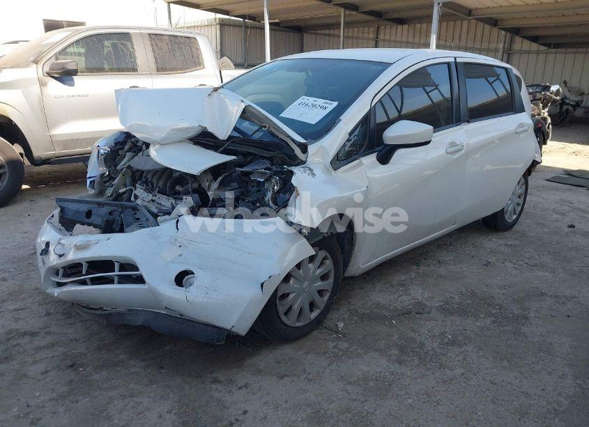 Photo 2 of 2016 Nissan Versa NOTE S (SR)/S PLUS/SL/SR/SV (VIN 3N1CE2CP5GL361923)